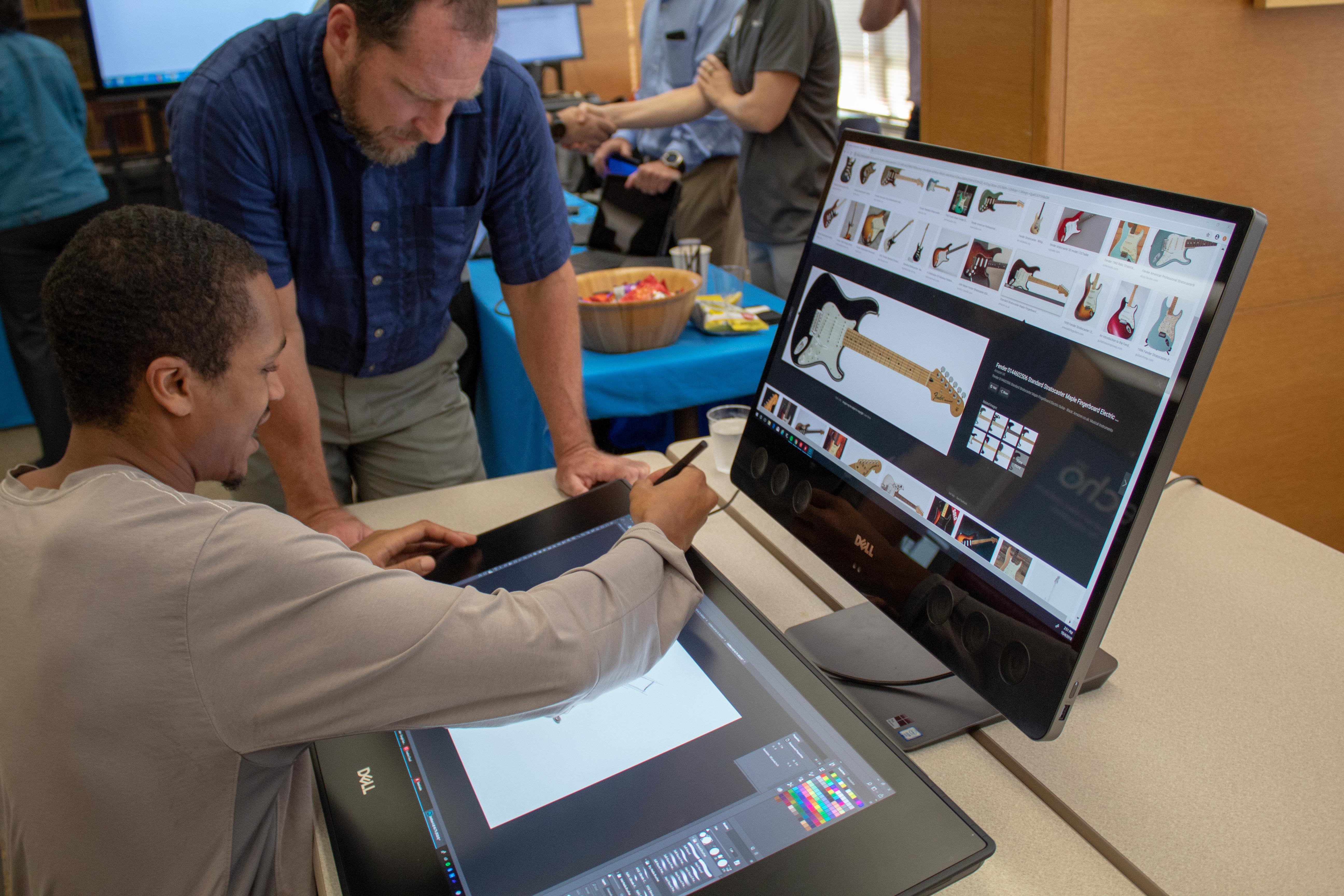 Faculty Use Tech To Reach New Students Computing Information